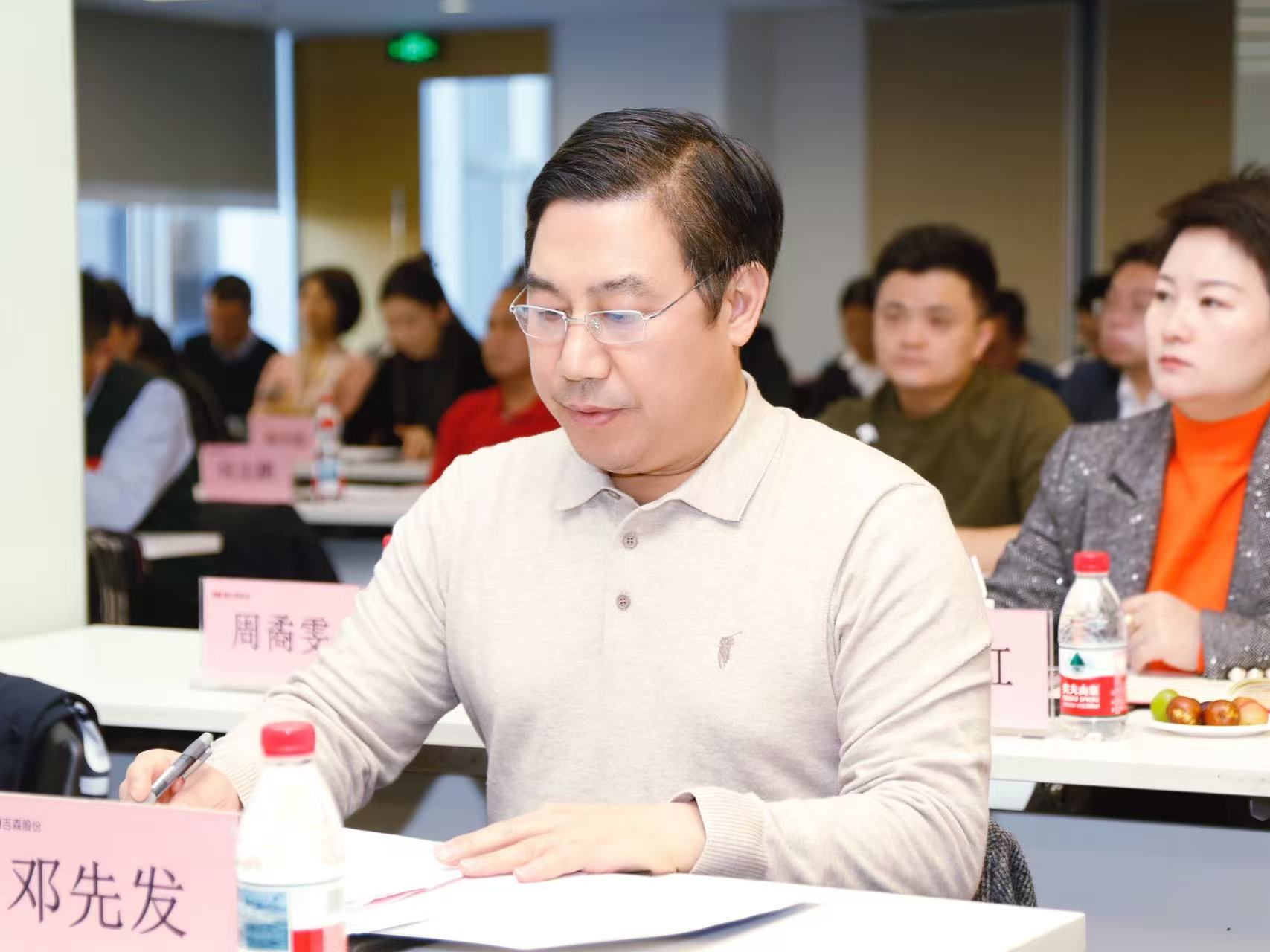 3ec2304b646d34433cb6973fb1422b58.jpg 3ec2304b646d34433cb6973fb1422b58.jpg